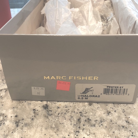 NIB Marc Fisher sparkly heels size 6.5 - Picture 4 of 4